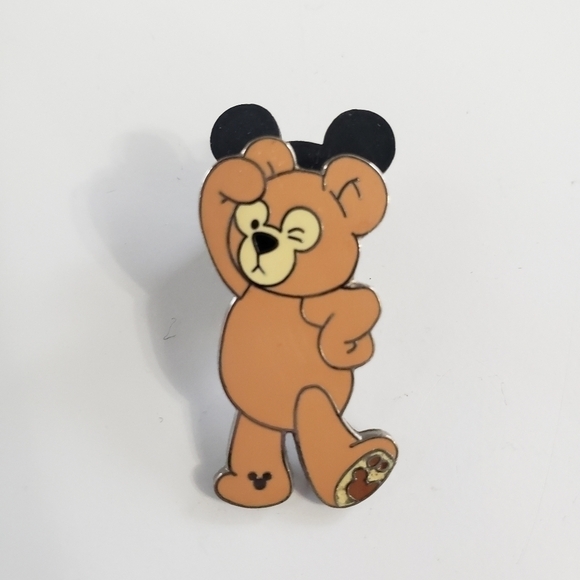 Disney Parks Hidden Mickey Series Duffy Bear Thinking Pin 2007 - Picture 1 of 2